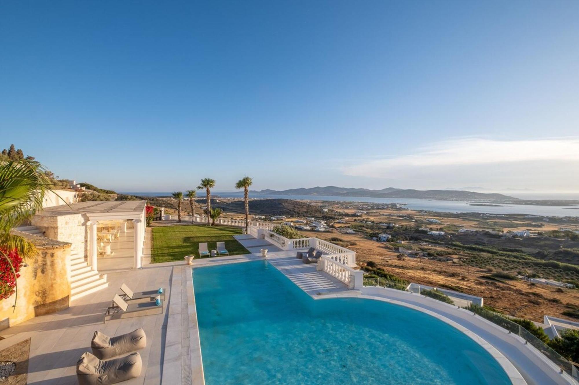 Luxury Villa Aethra -Island Living Paros- Екстериор снимка