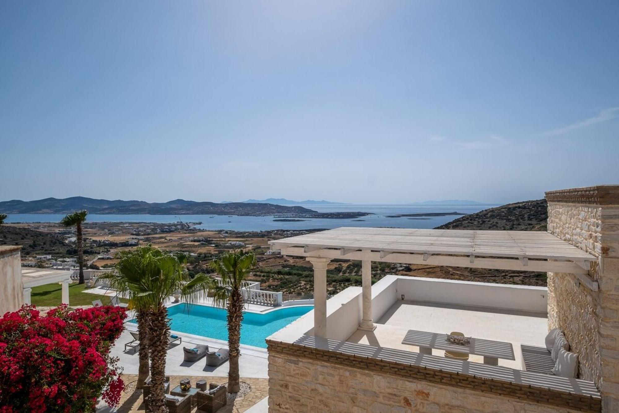 Luxury Villa Aethra -Island Living Paros- Екстериор снимка